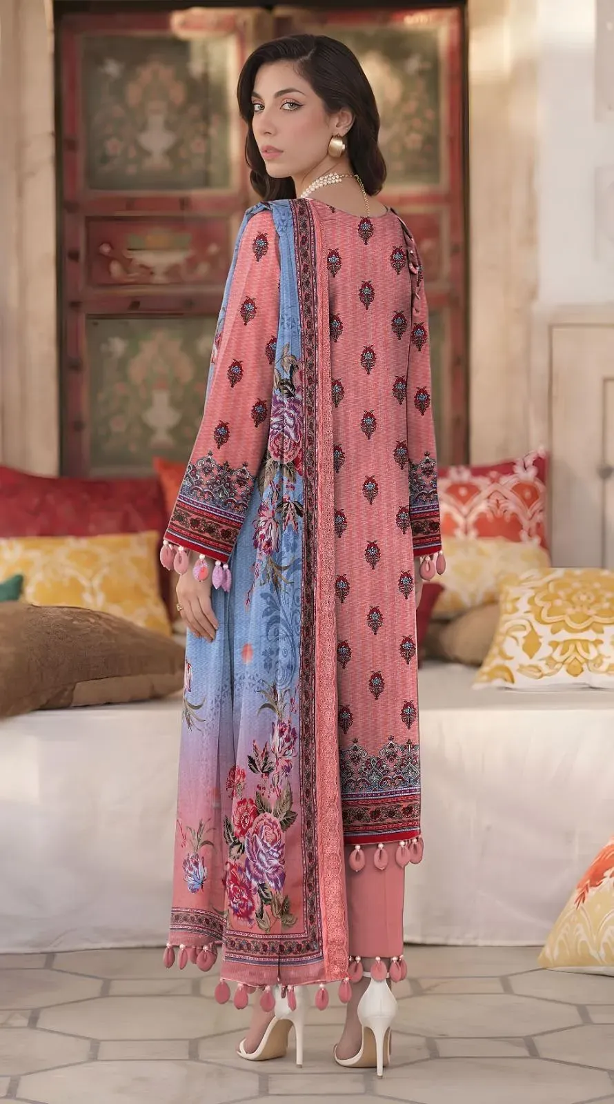 Peach Embroidered Lawn 3Pcs Set