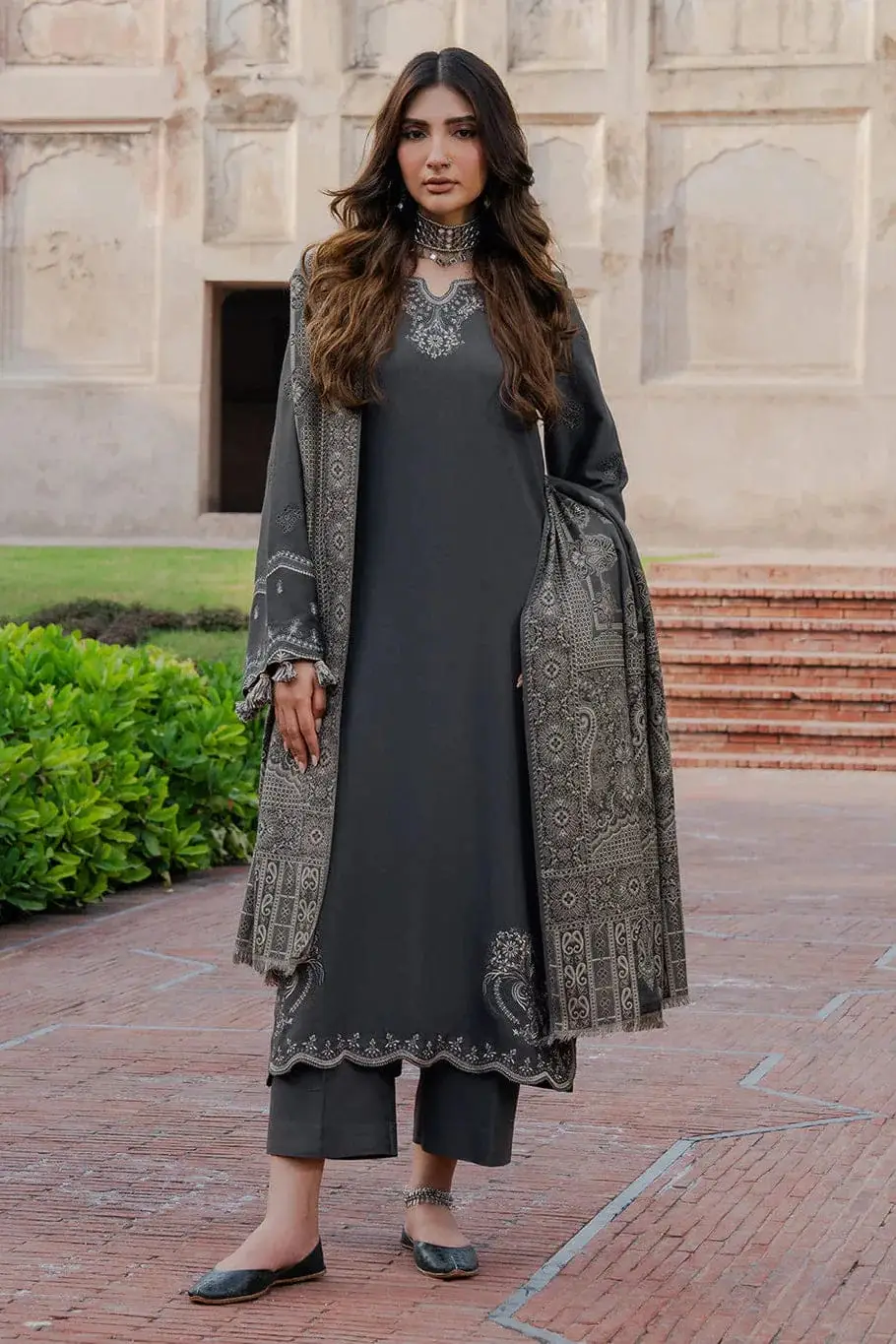 HIT ARTICLES MIX BRAND 3 Pcs Unstitched Embroidered Suit