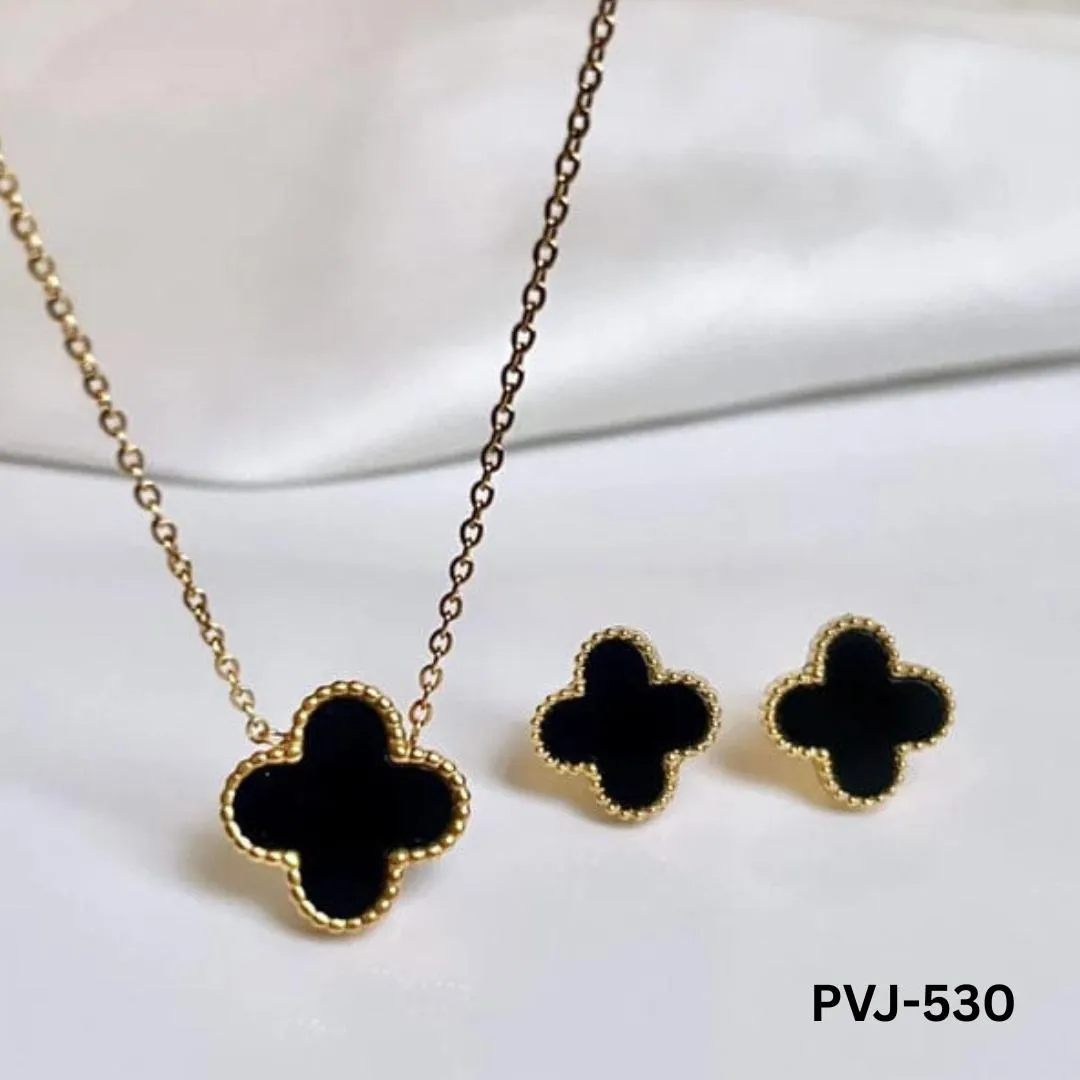 Black Clover Jewellery Set Gold Tones for Women