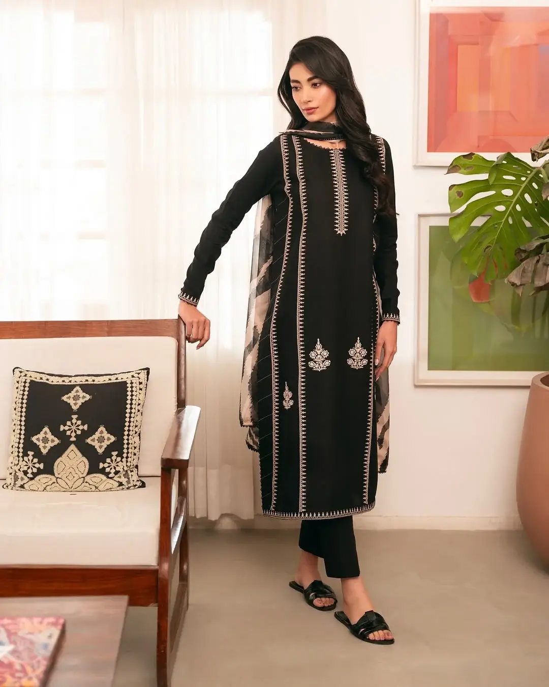 Women's Stitched Black Linen Suit with Embroidered Pattern - 3 Pcs